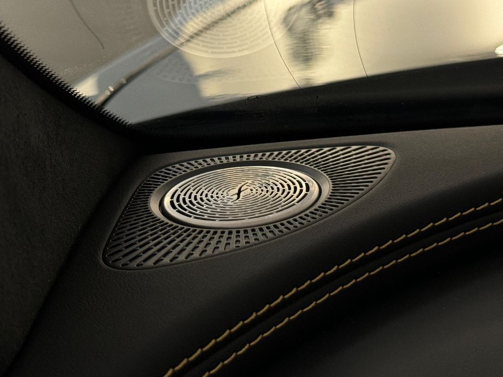 Mercedes-Benz SL 63 AMG 2024