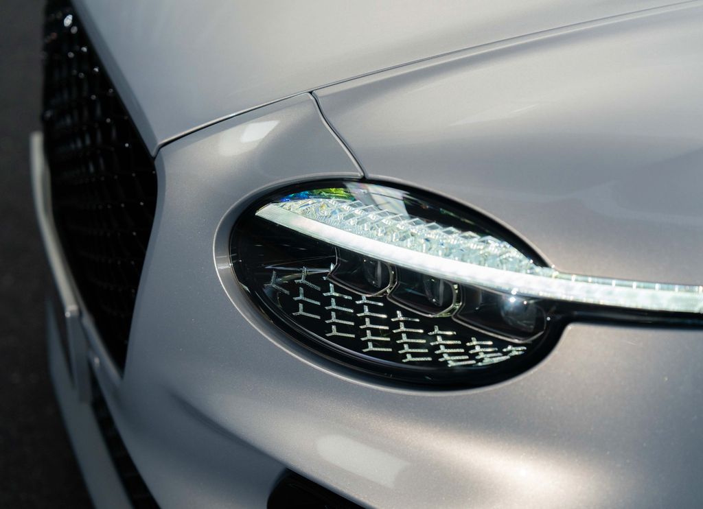 Bentley Continental GTC 2025