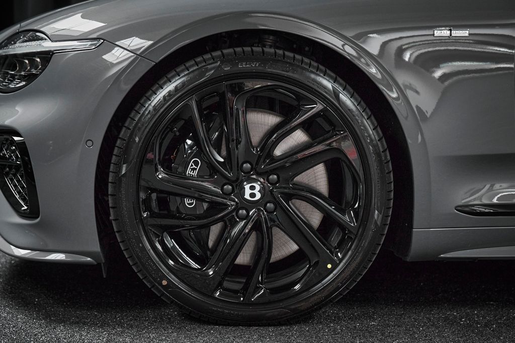 Bentley Continental GTC 2025