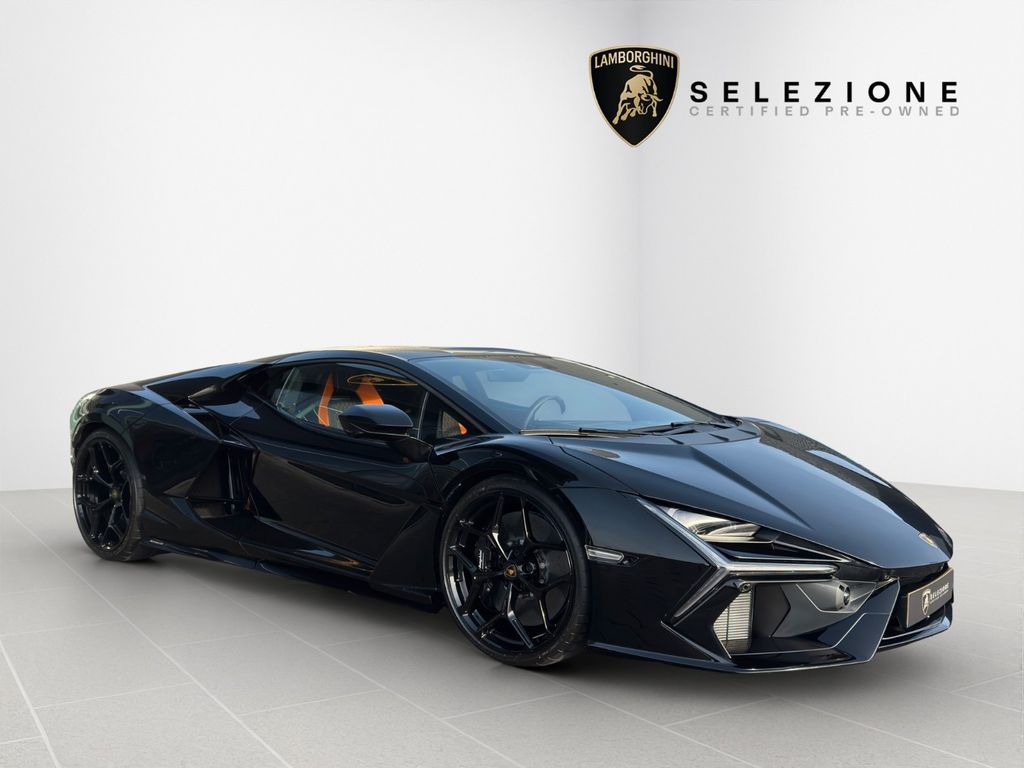 Lamborghini Revuelto 2025