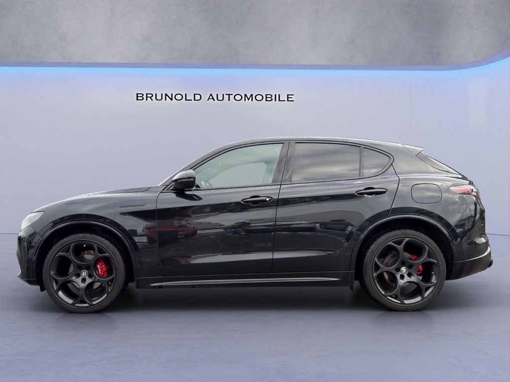 Alfa Romeo Stelvio 2023