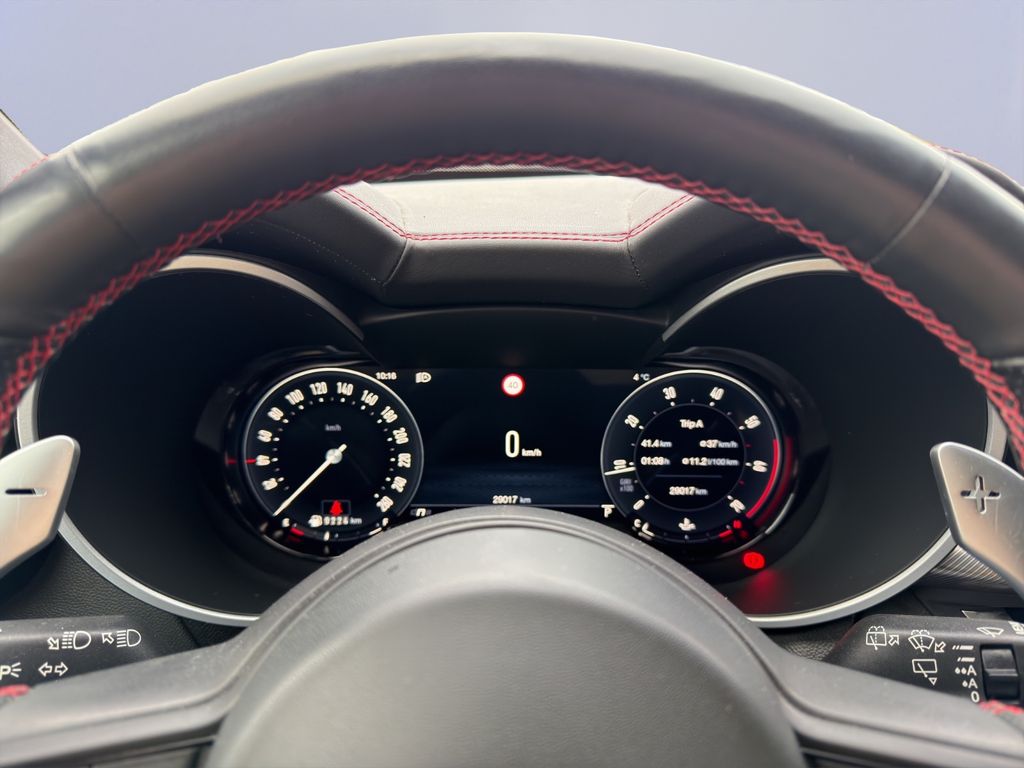 Alfa Romeo Stelvio 2023