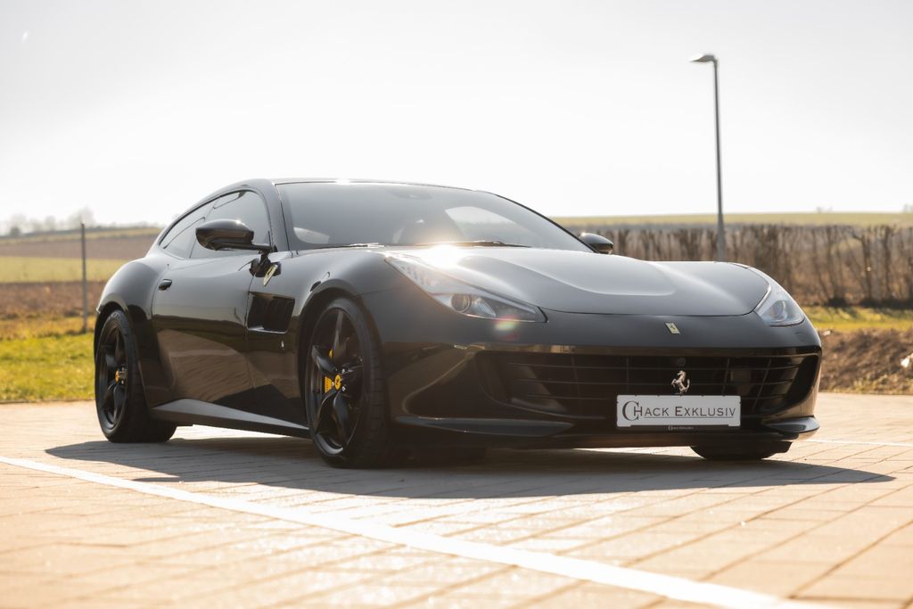 Ferrari GTC4Lusso 2019