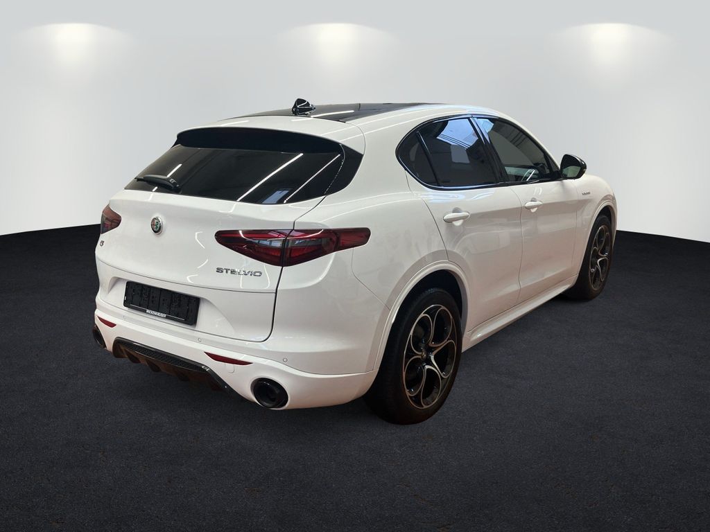 Alfa Romeo Stelvio 2022