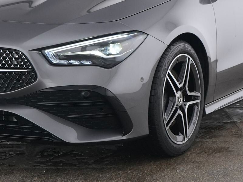 Mercedes-Benz CLA 200 2025
