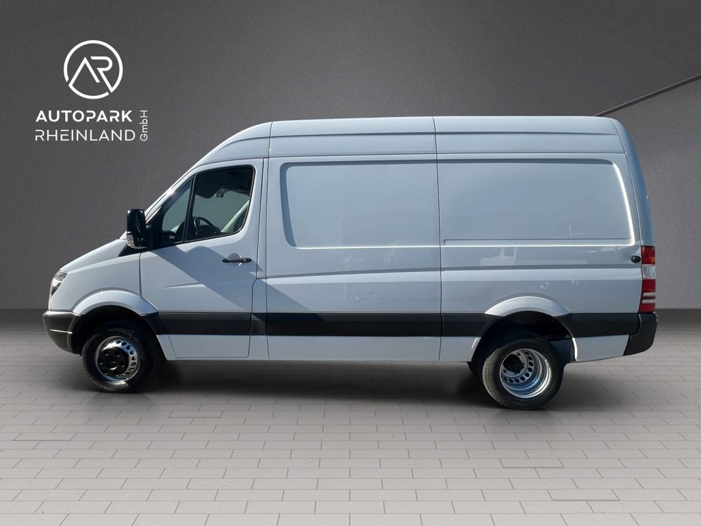 Mercedes-Benz Sprinter 2011