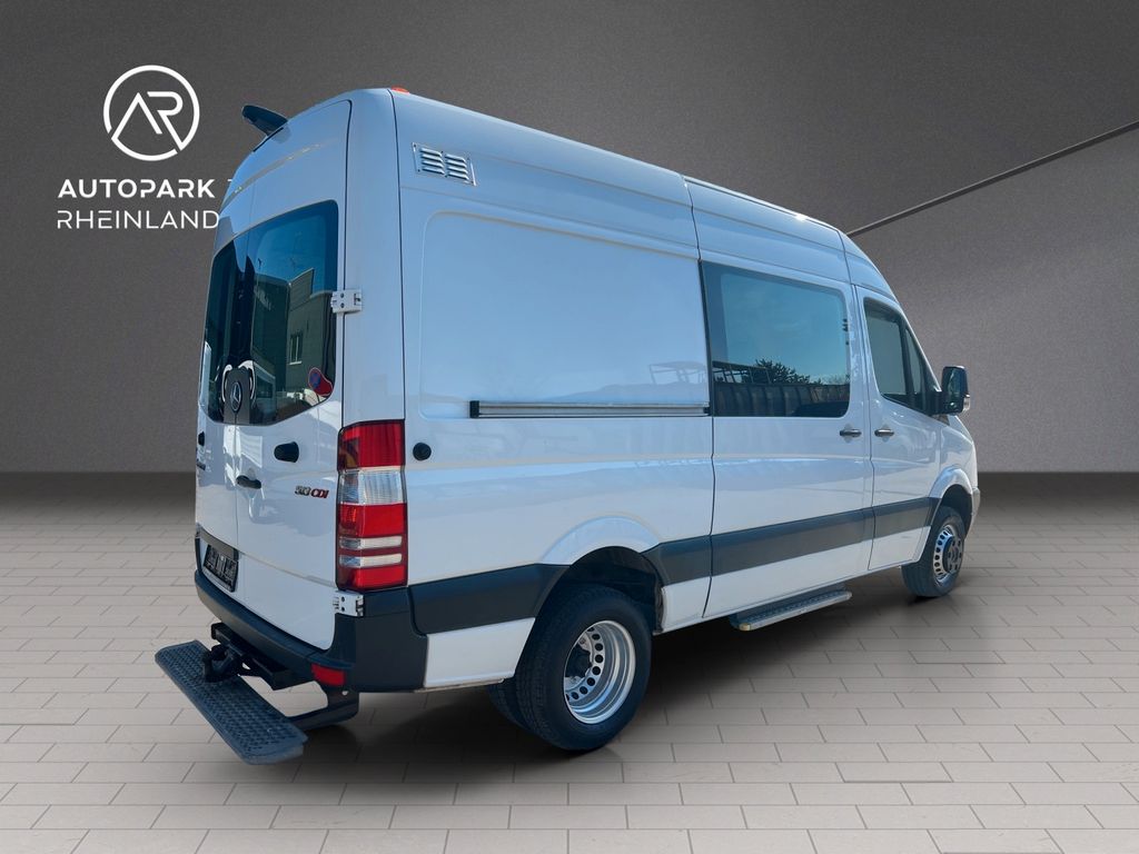 Mercedes-Benz Sprinter 2011