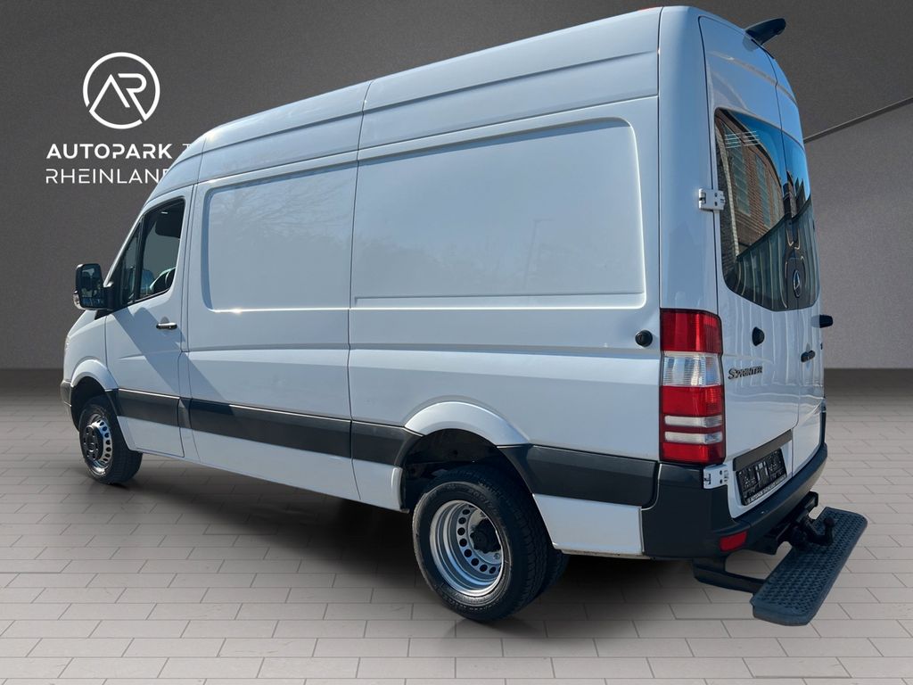 Mercedes-Benz Sprinter 2011