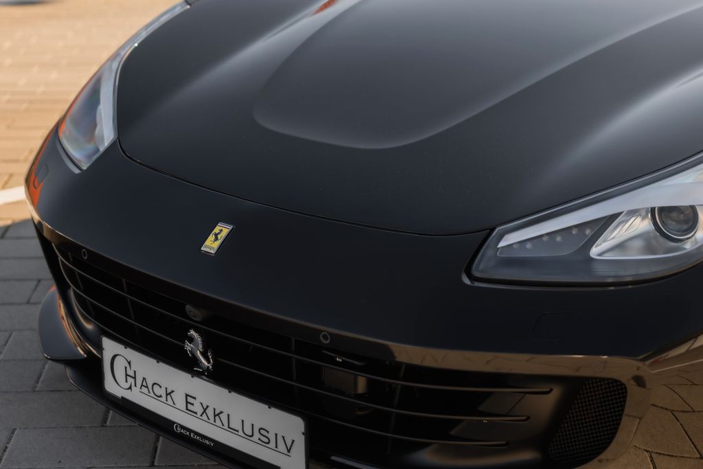 Ferrari GTC4Lusso 2019