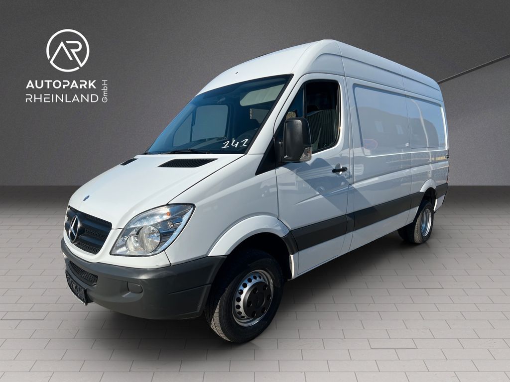 Mercedes-Benz Sprinter 2011
