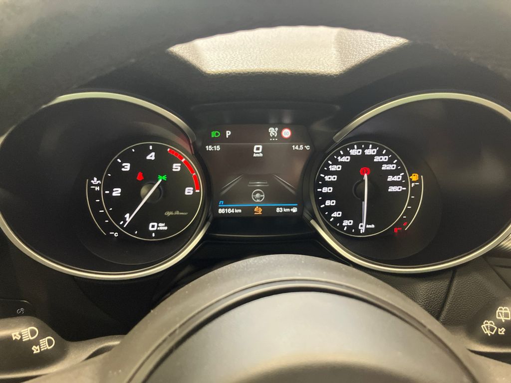 Alfa Romeo Stelvio 2022