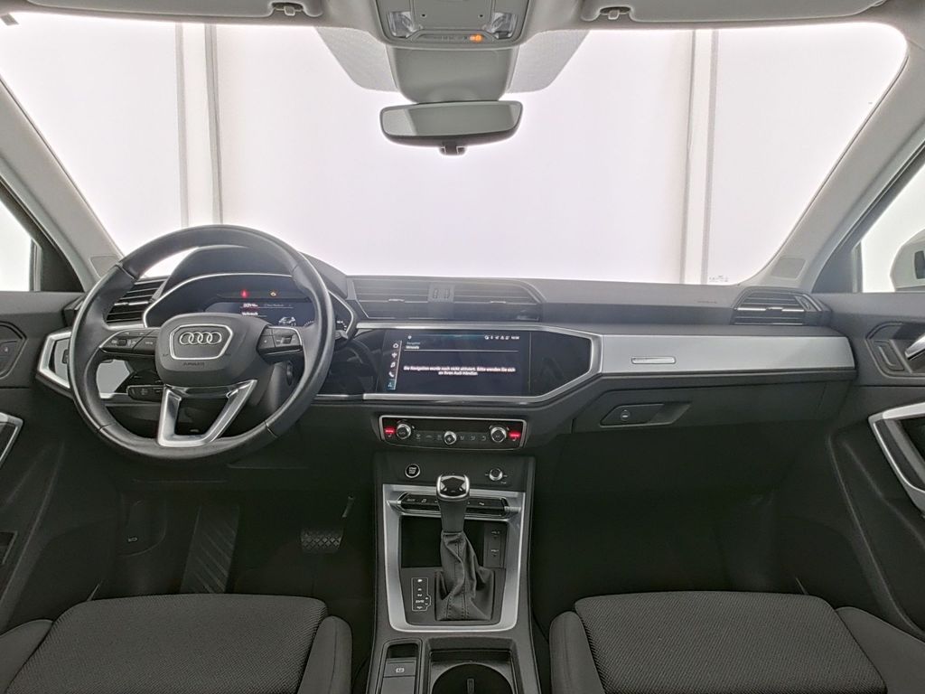 Audi Q3 2021