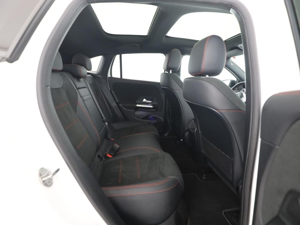 Mercedes-Benz EQA 2022