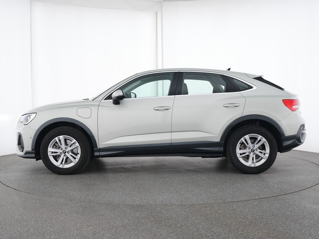 Audi Q3 2021