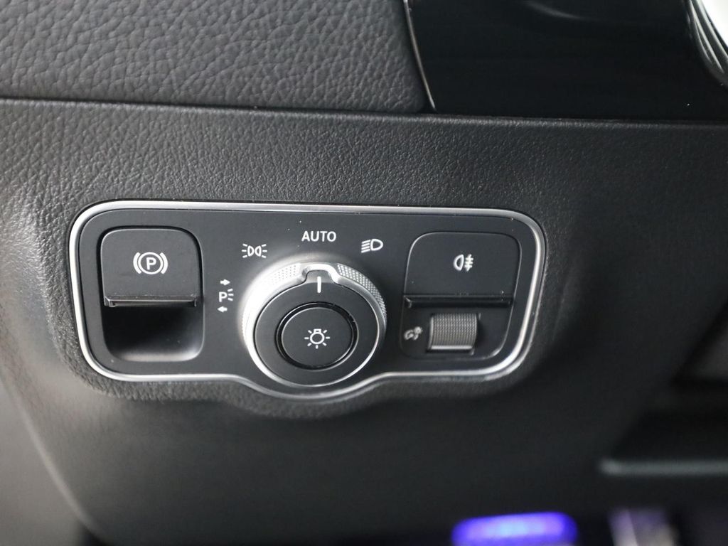 Mercedes-Benz EQA 2022