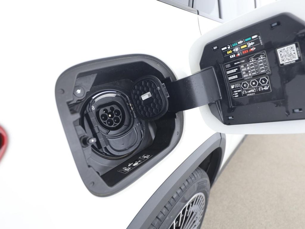 Mercedes-Benz EQA 2022