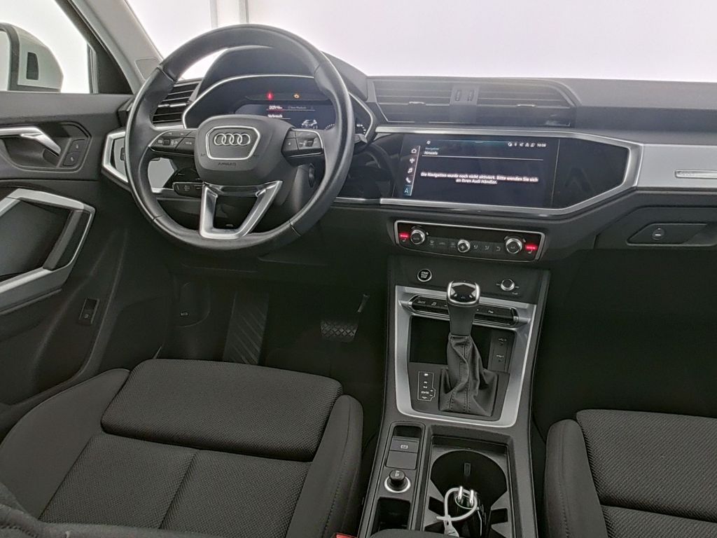Audi Q3 2021