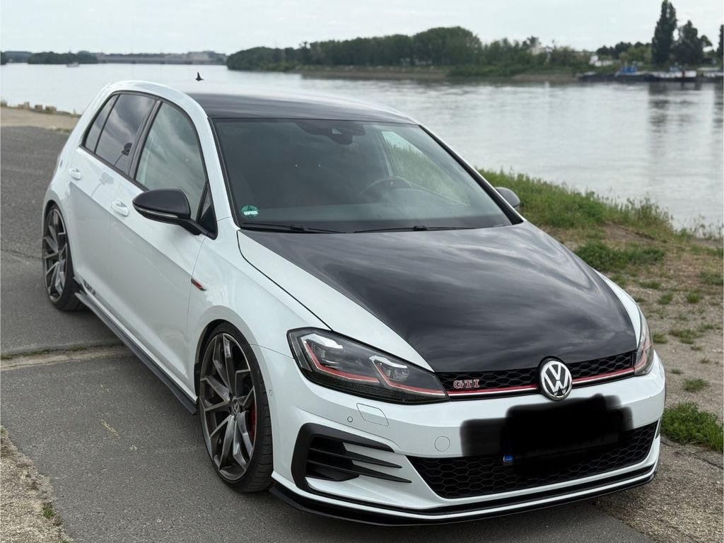 Volkswagen Golf 2020