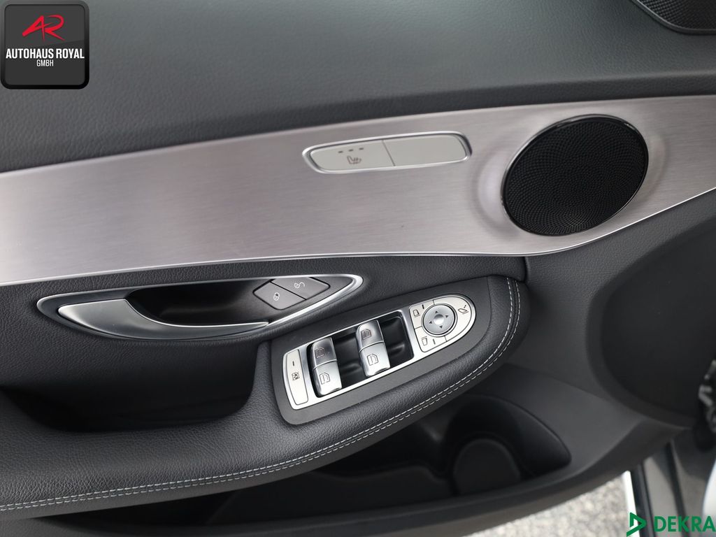 Mercedes-Benz C 300 2020