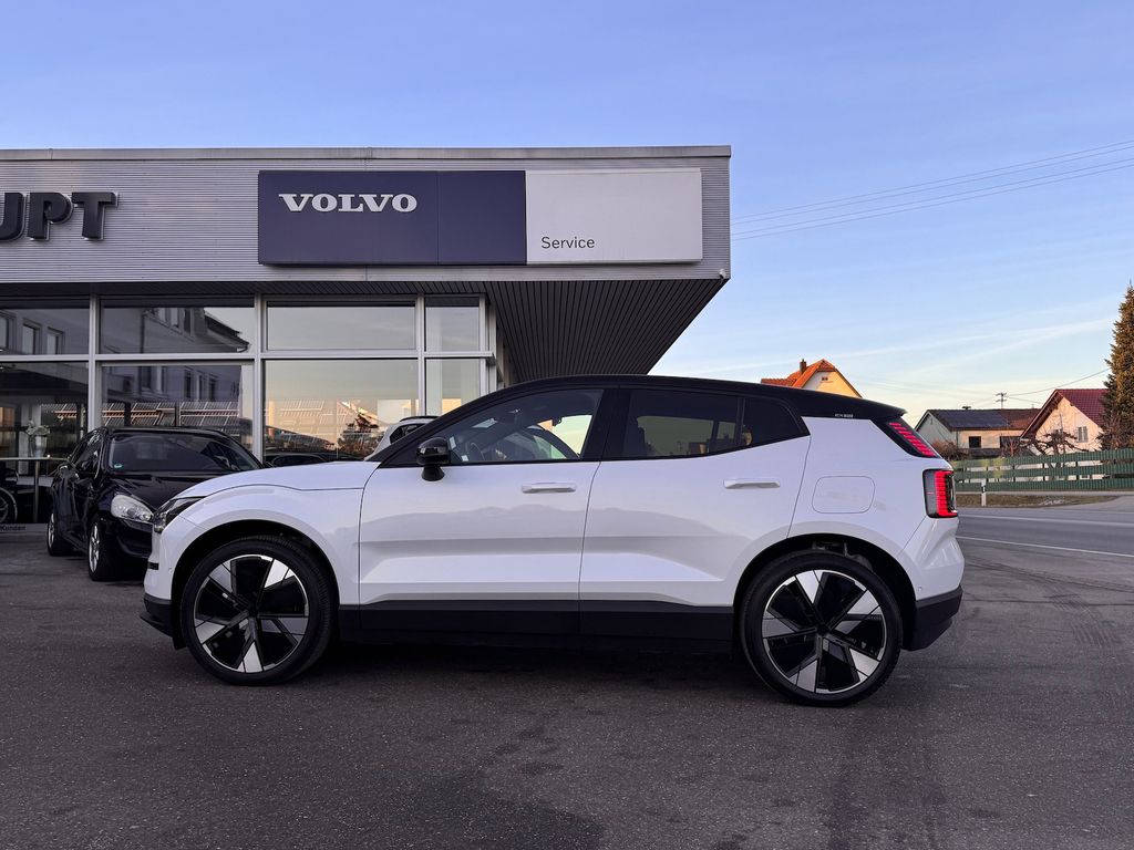 Volvo EX30 2024