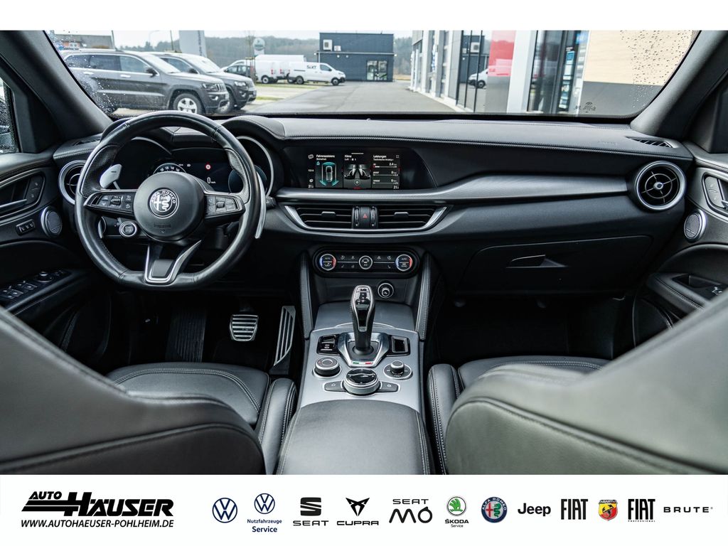 Alfa Romeo Stelvio 2023