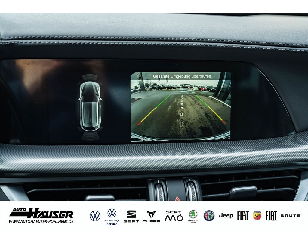 Alfa Romeo Stelvio 2023