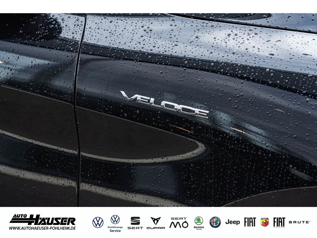 Alfa Romeo Stelvio 2023