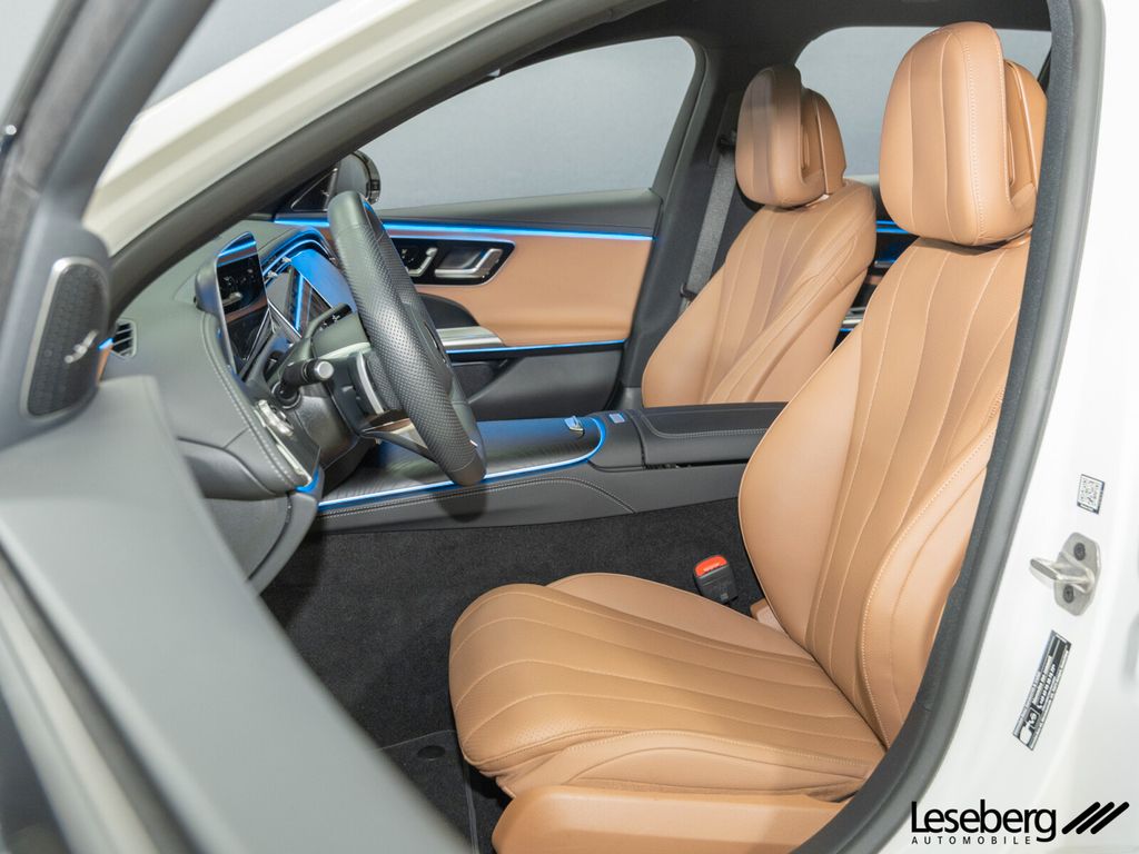 Mercedes-Benz E 300 2025