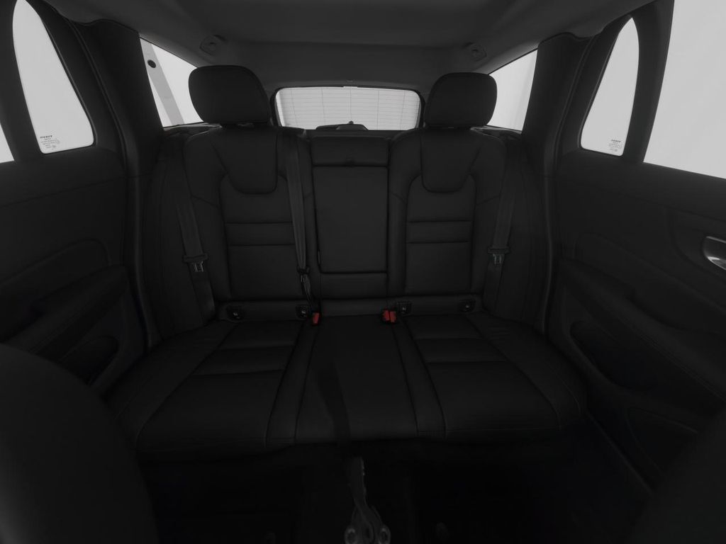 Volvo V60 Cross Country 2023