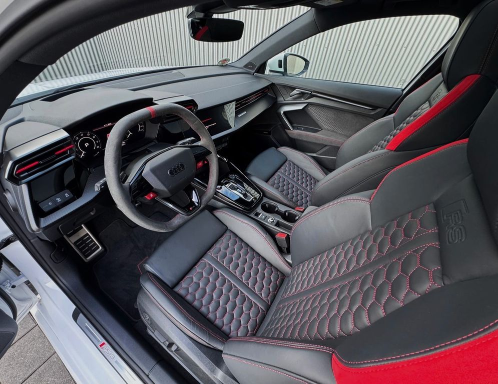 Audi RS3 2025
