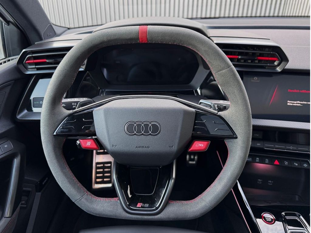 Audi RS3 2025