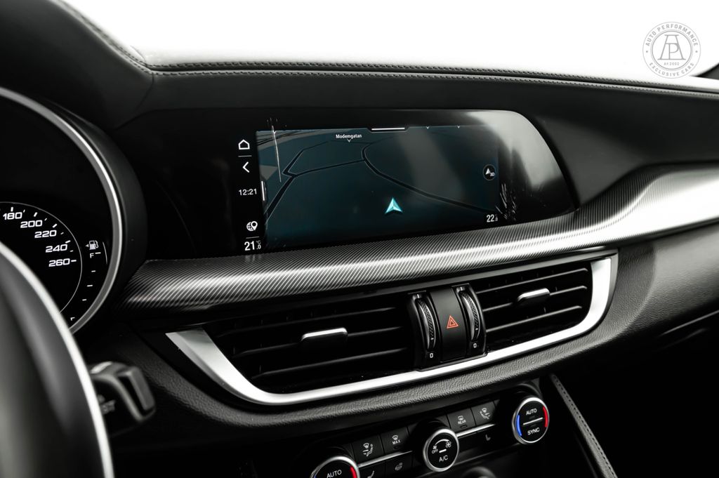 Alfa Romeo Stelvio 2023