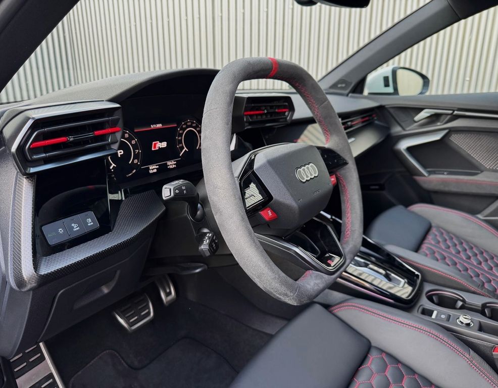Audi RS3 2025