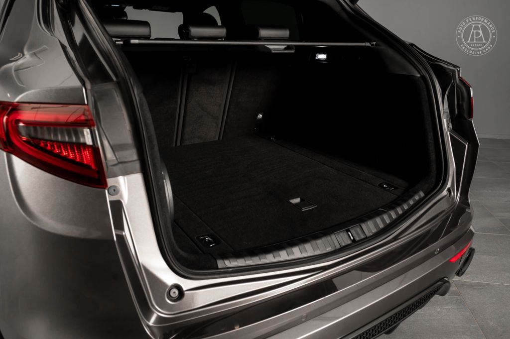 Alfa Romeo Stelvio 2023