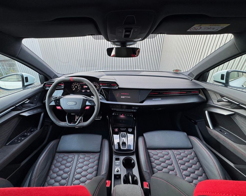 Audi RS3 2025