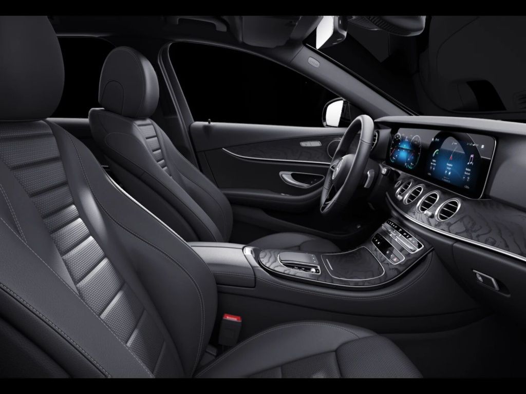 Mercedes-Benz E 300 2023