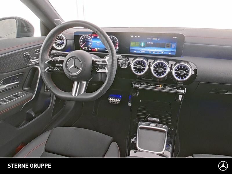 Mercedes-Benz CLA 200 2025