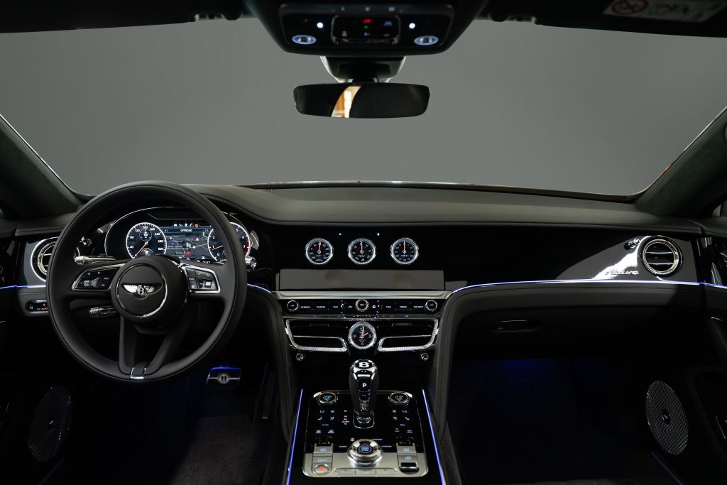 Bentley Flying Spur 2024