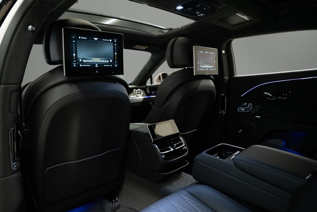 Bentley Flying Spur 2024