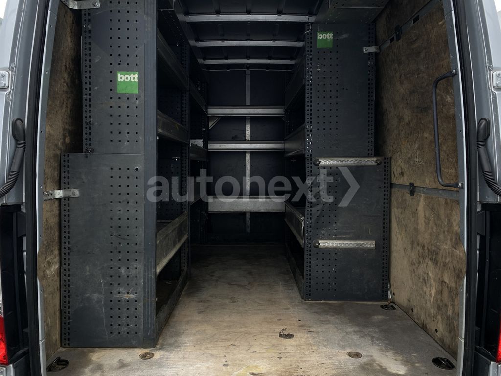 Mercedes-Benz Sprinter 2021