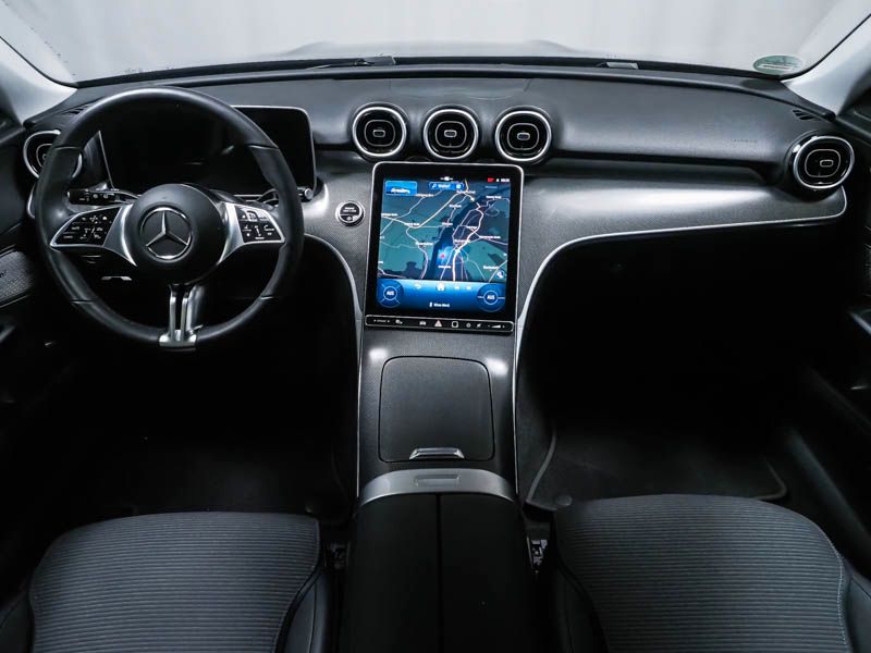Mercedes-Benz C 220 2024