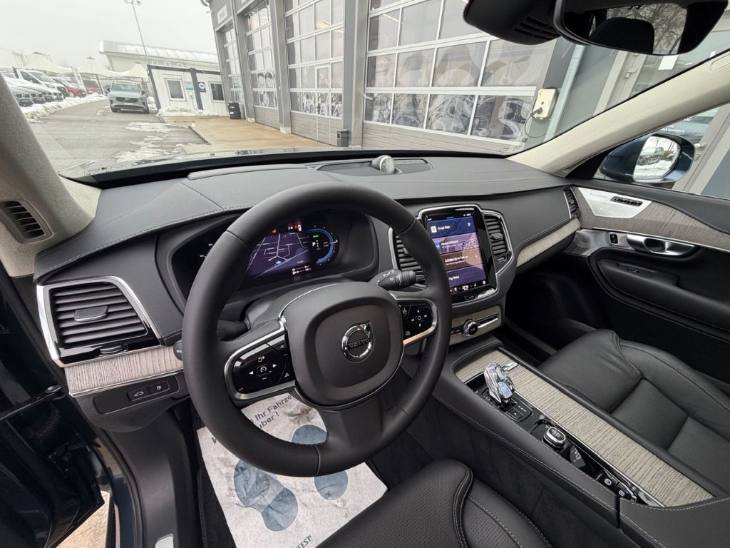 Volvo XC90 2023