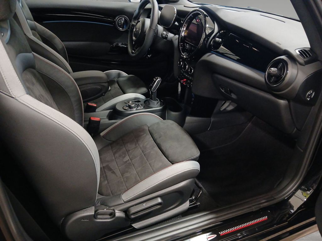 MINI John Cooper Works Cabrio 2022