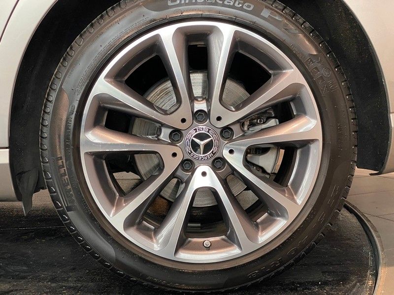 Mercedes-Benz E 220 2022