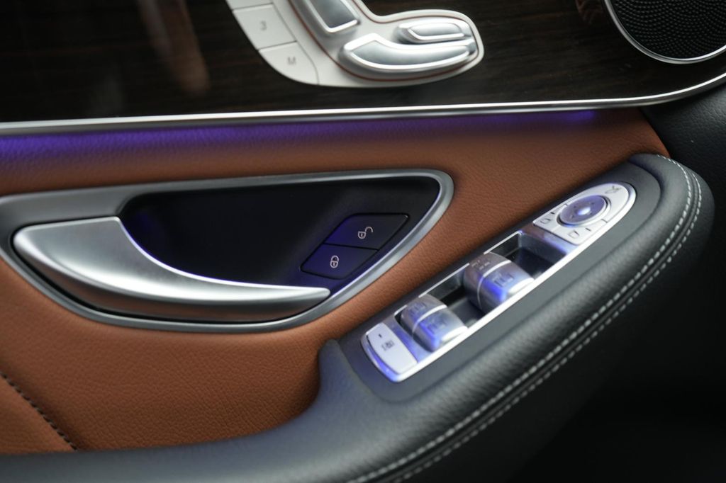 Mercedes-Benz GLC 300 2021