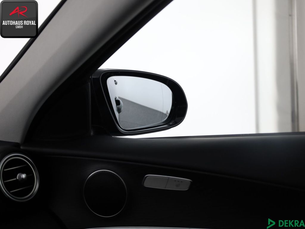 Mercedes-Benz E 300 2022