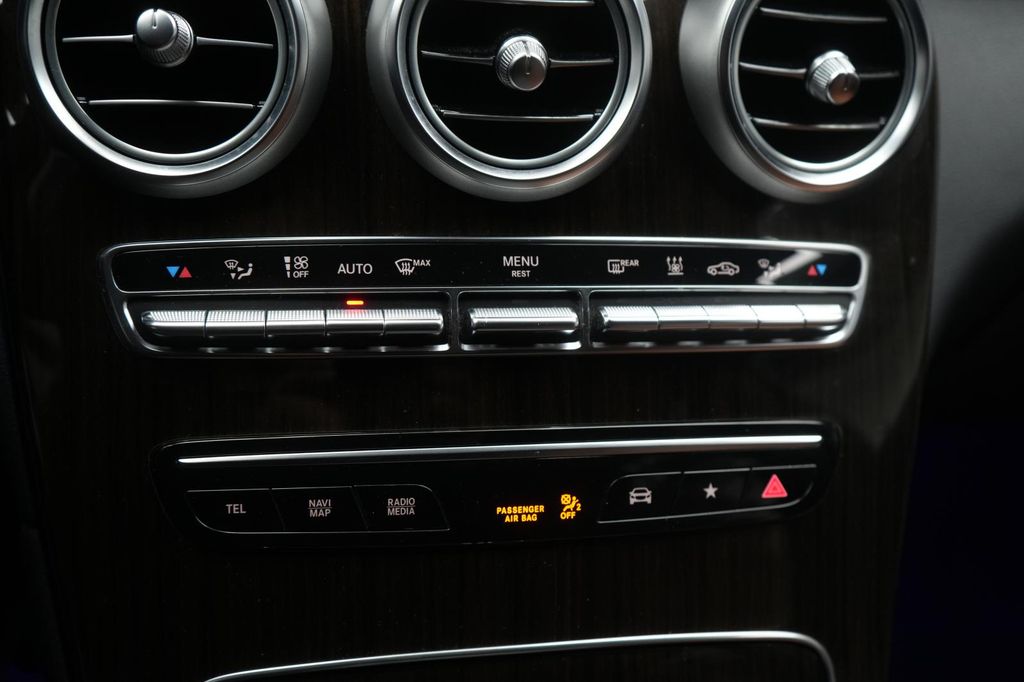 Mercedes-Benz GLC 300 2021