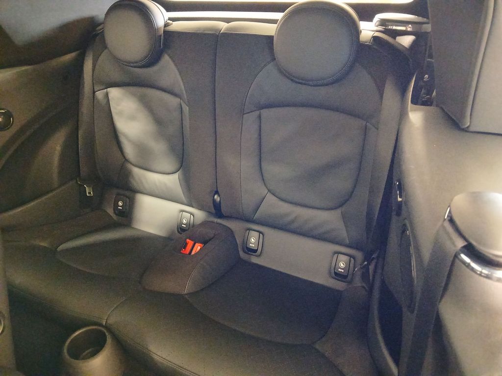 MINI John Cooper Works Cabrio 2022