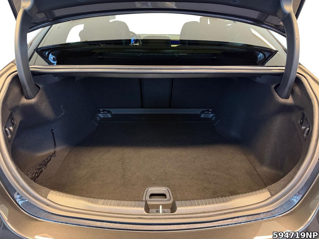 Mercedes-Benz C 200 2024