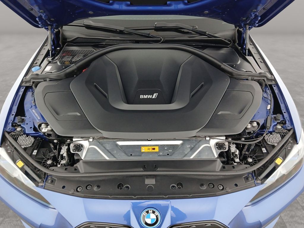 BMW i4 2023